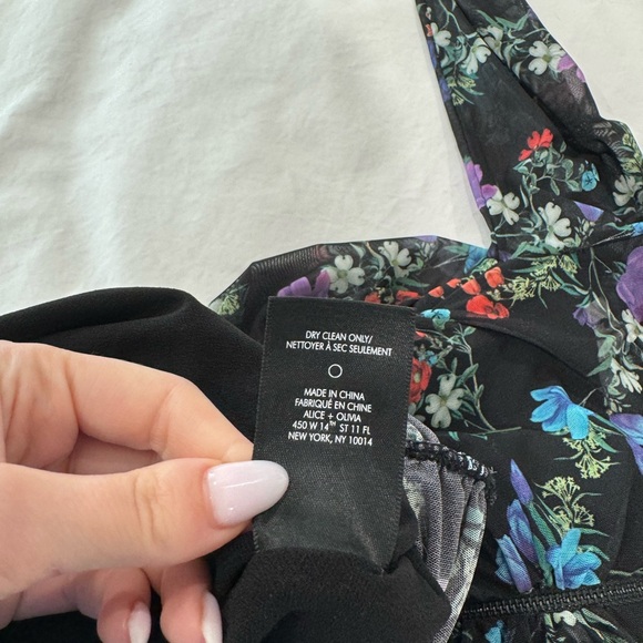 Alice + Olivia Black lace Floral Dress midi gorgeous dress - Picture 9 of 9